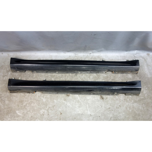 97-02 BMW Z3 6-Cylinder Roadster Coupe Side Skirt Rocker Panel Pair Black OEM