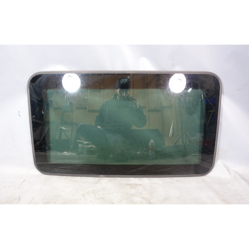 2008-2013 BMW E82 1-Series Coupe Exterior Moonroof Sunroof Glass Panel OEM