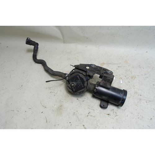 2017-2020 BMW G30 5-Series Vent Line Pipe with Leak Diagnosis Module Charcoal OE