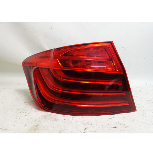 Damaged 14-16 BMW F10 5-Series LCI Sedan Left Driver Tail Light Outer Lamp OEM