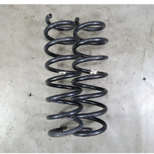 BMW F10 535i 535d xDrive Factory Front Coil Springs Pair Left Right VP 2011-2016