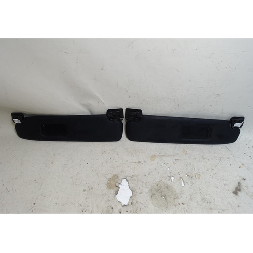 Damaged BMW Z4 E85 Roadster Sun Visor Pair Left Right Black 2003-2008 OEM