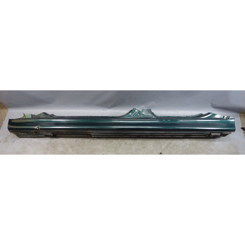 2000-2003 BMW E39 5-Series Left Side Skirt Rocker Panel Chop Green OEM