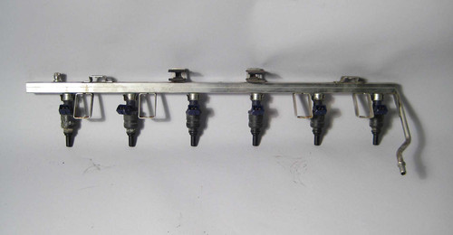 BMW M54 3.0L Fuel Rail w Injectors 2001-2006 E46 330 E39 E60 530 Z4 Z3 OEM USED