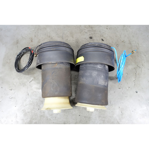Dunlop 07-13 BMW E70 X5M X6M Rear Axle Air Pneumatic Spring Bags Pair Left Right