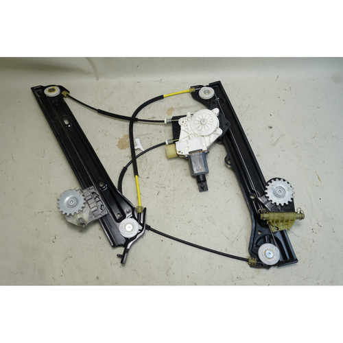 2014-2019 BMW F34 3-Series GT Right Front Passen Window Lifter Regulator w Motor