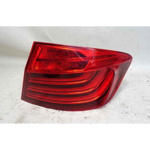 Damaged BMW F10 5-Series LCI Right Passenger Outer Tail Light OEM 2014-2016
