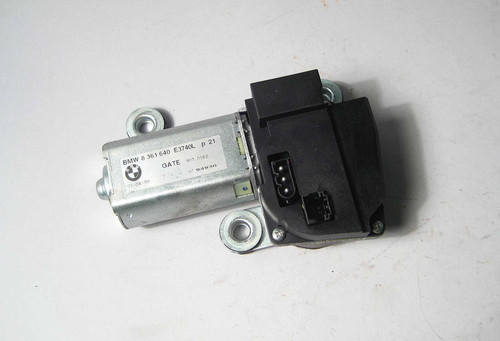 BMW E39 5-Series Touring Wagon Rear Window Windshield Wiper Drive Motor 99-03 OE