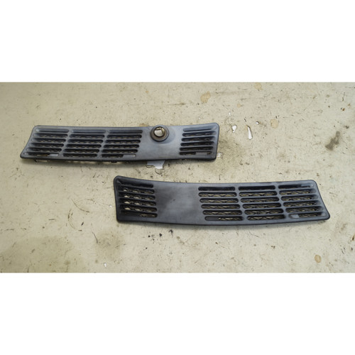 BMW E30 3-Series Cowl Air Inlet Grille Pair Left Right OEM 1984-1993