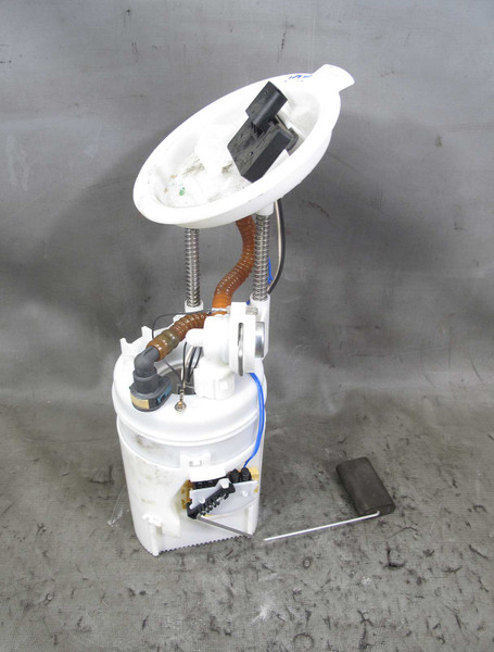 2013-2017 BMW F25 X3 F26 X4 xDrive In-Tank Fuel Delivery Pump w Level Sender OEM