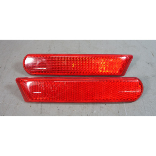 Damaged 1999-2002 BMW Z3 Rear Bumper Left Right Side Marker Reflector Set OEM
