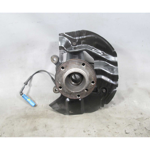 BMW E46 325xi 330xi AWD Right Front Wheel Hub Carrier Knuckle 2001-2002 OEM