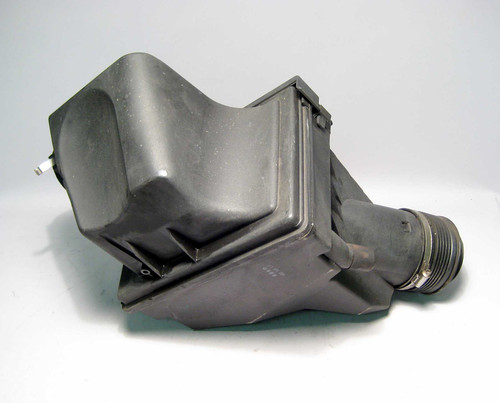 BMW E39 528i M52TU 2.8L 6cyl Air Filter Housing Intake Muffler 1999-2000 USED OE