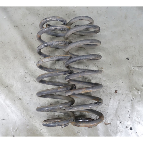 BMW E39 6cyl Touring Factory Rear Axle Coil Spring Pair Wagon 1999-2003 OEM