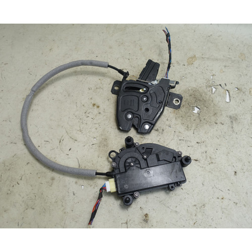BMW G05 X5 G07 X7 Right Lower Trunk Tailgate Latch Actuator 2019-2025 OEM