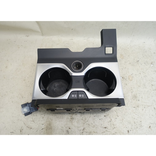 BMW G05 X5 G07 X7 Thermoelectric Cooling Heated Cup Holder Insert 2019-2025 OEM