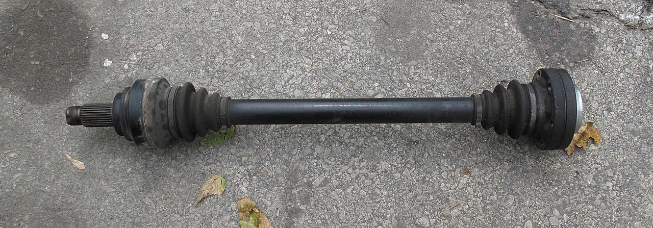 N62 Block Rear BMW N62 V8 Automatic Rear Axle Output Half Shaft CV 2004-2006 E60 E63 ...