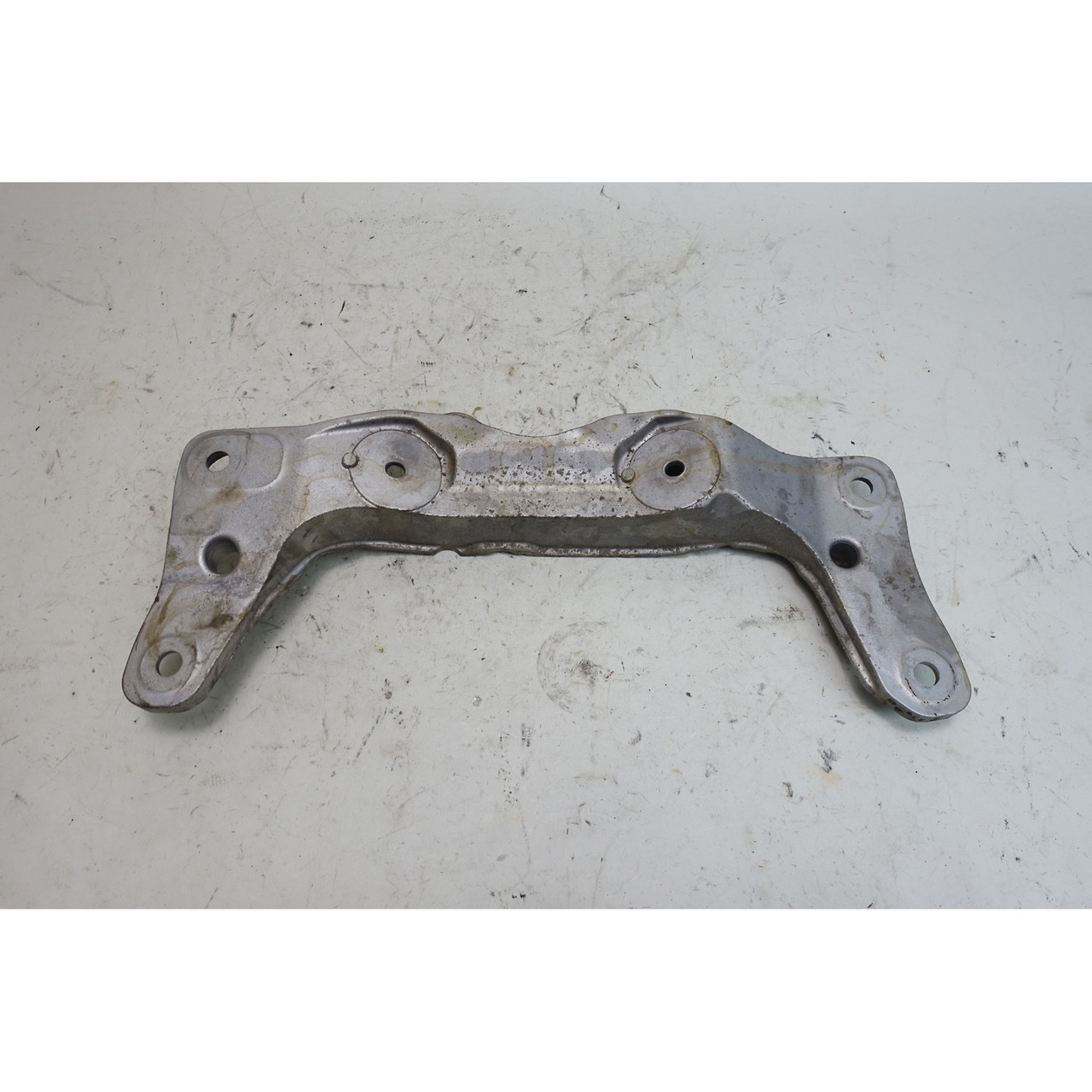 09-16 BMW E89 Z4 Roadster Cross Member Support Bracket for