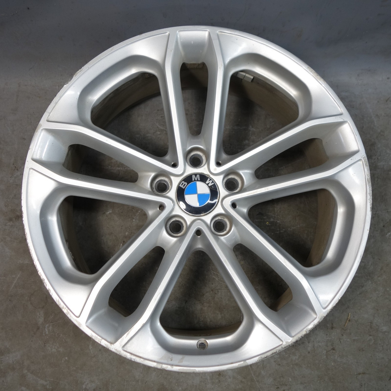 2014-2019 BMW F34 3-Series Gran Turismo GT 19x8 Style 673 Wheel