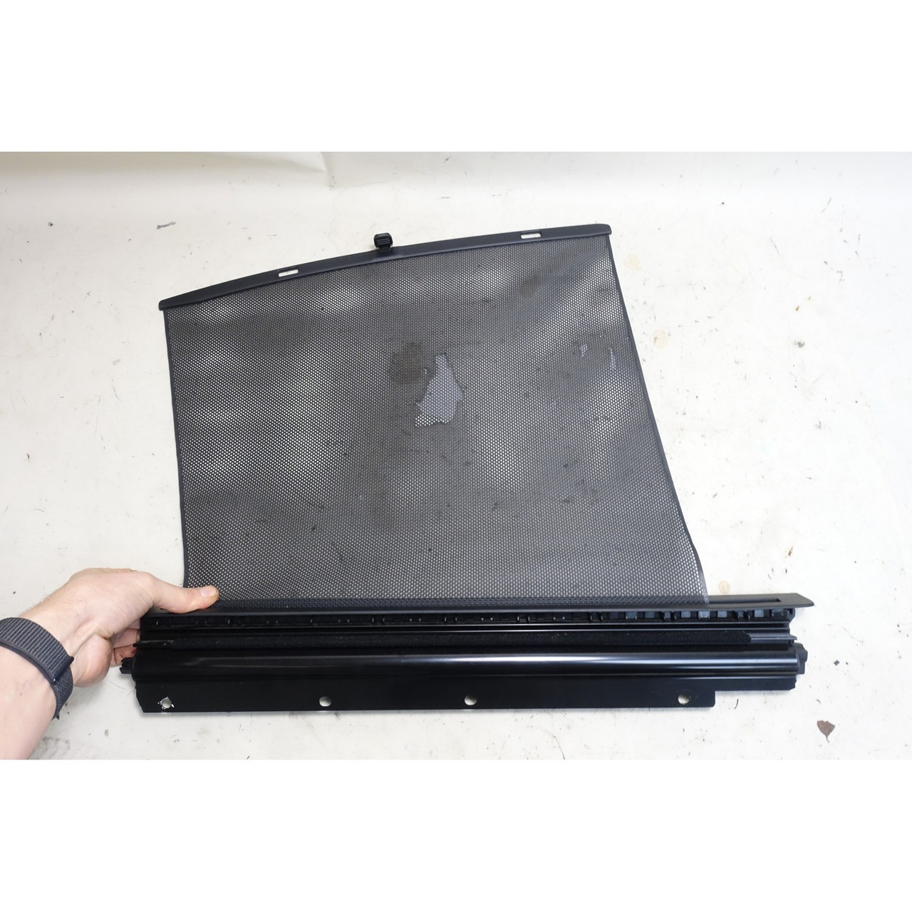 12-18 BMW F30 F80 3-Series M3 Sedan Left Rear Door Roller Sun