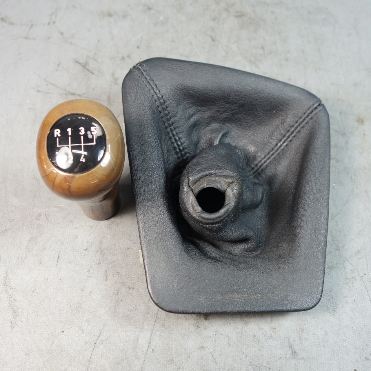 92-99 BMW E36 3-Series Walnut Wood Shift Knob and Black Leather