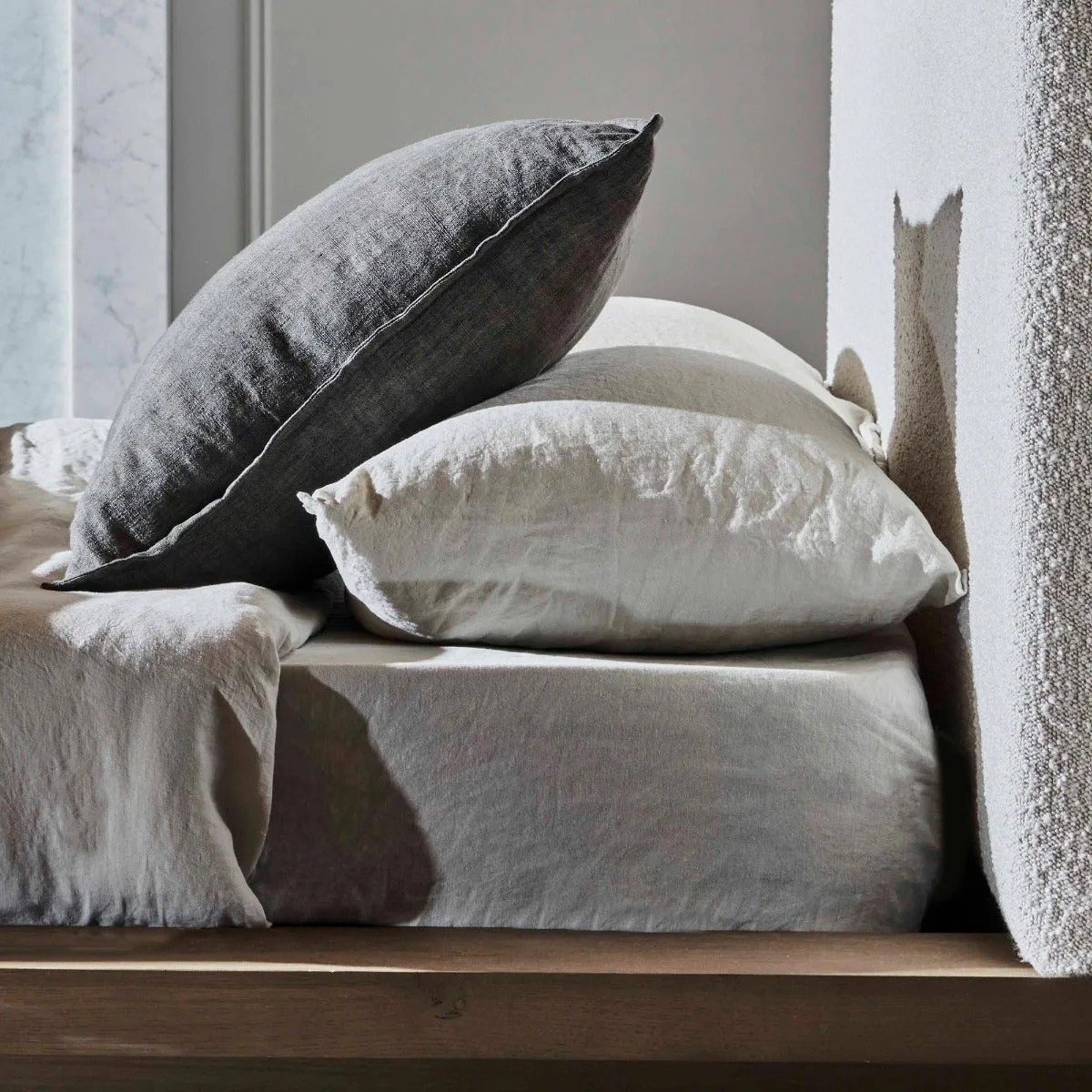 Ezra Linen Cushion