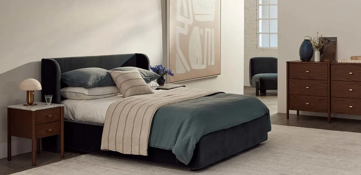 Pavillion Storage Bed