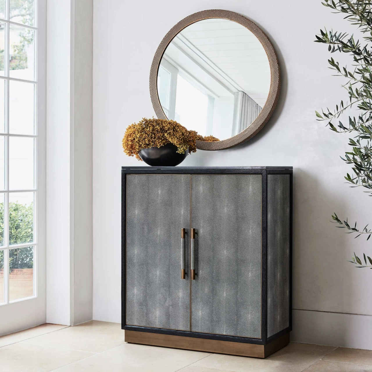 Farlen Round Metal Mirror