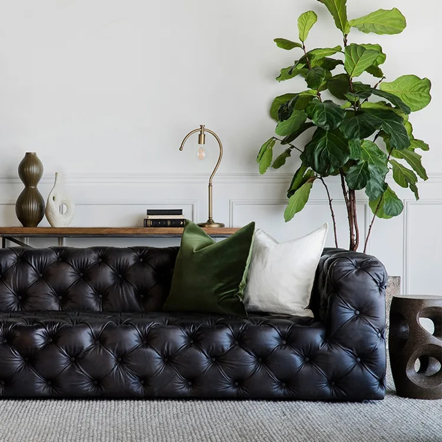 448509|Old Saddle Black Leather|CocoHeroImage