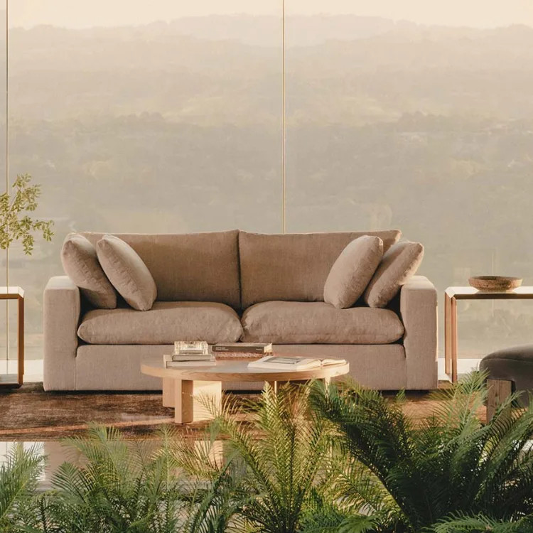 579153||CocoHeroImage