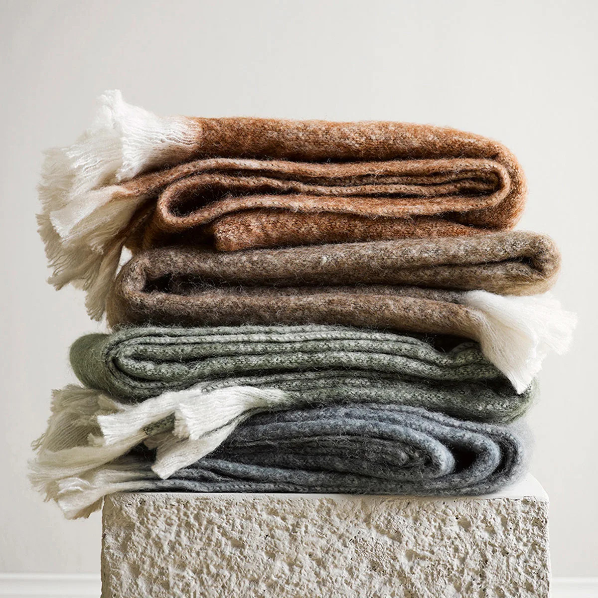 CR11-S2621-0000295||CocoHeroImage