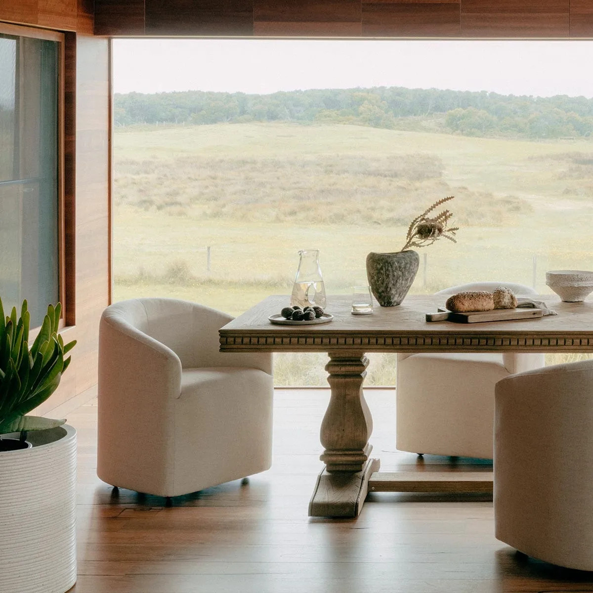 642173||CocoHeroImage