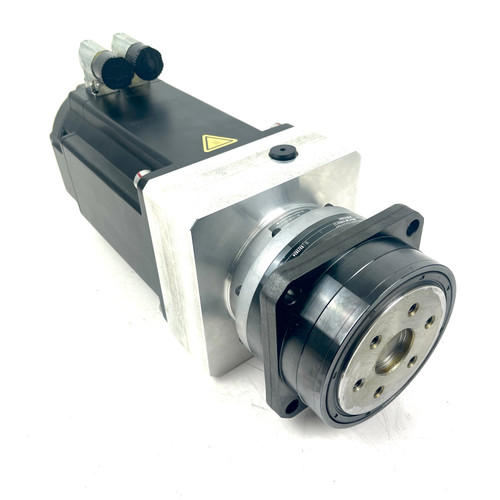 Servo Motor AKM64Q-ACC2R-00 Kollmorgen 6000rpm 3.83kW 19.3Nm