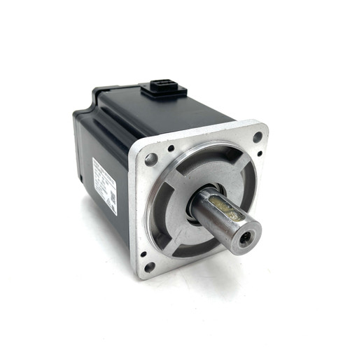Servo Motor R88M-1M75030T-S2 Omron 3ph 200VAC 750W 4.6A 3000rpm Servo Motor R88M-1M75030T-S2 Omron 3ph 200VAC 750W 4.6A 3000rpm