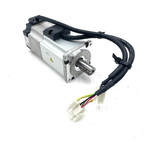 Servo Motor R88M-G40030H-BS2 Omron 106V 2.6A 0.4kW 300V*Refurbished