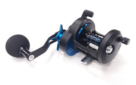 Daiwa Saltist BG 30 and Akios