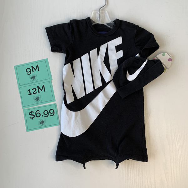 Nike Shortie Romper w/ Hat Black/White 9-12M