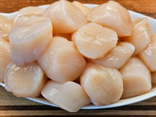 Colossal Dry Scallops are 10-20 per lb.