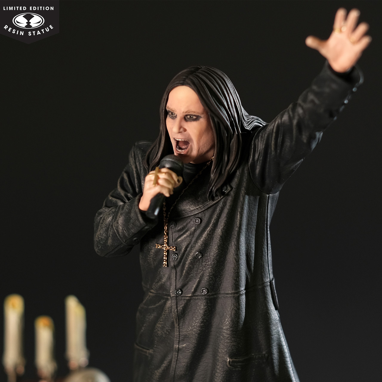 ミュージシャン ozzy osbourne Amazon.com: McFarlane Toys - Music Maniacs Metal Ozzy