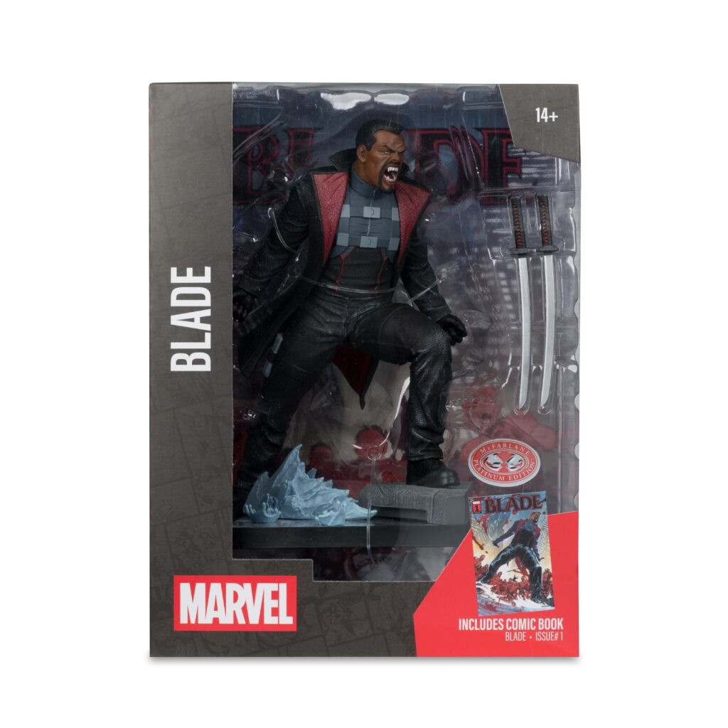 Blade (Blade #1) 1:6th Scale Collectible Figure w/Scene