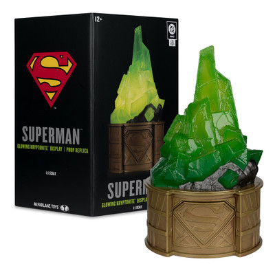 Superman Glowing Kryptonite (Display Replica) Gold Label