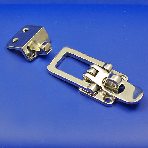 Angled over centre catch - Lockable, 90 degree angle