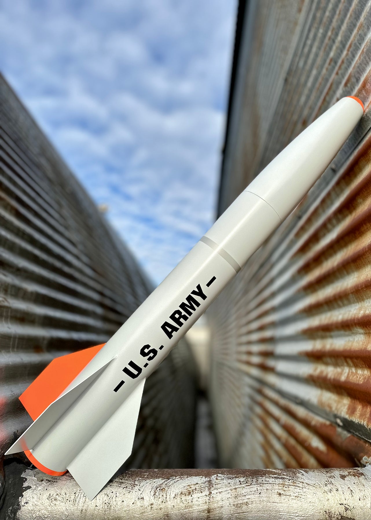 Public Missiles PML Flying Model Rocket Kit 3.9