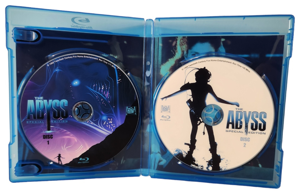 Collector's Item Blu-Ray MADE IN ABYSS Blu-Ray BOX 1st & 2nd Volume
