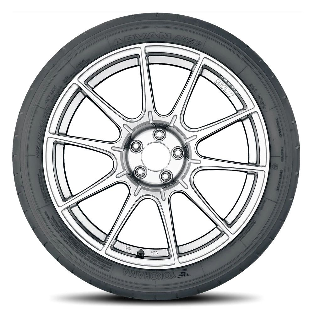 Yokohama Advan A052 265/35R18 Tires | 110105265