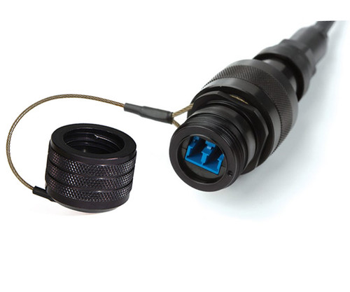 RLRB121LP02B plug with a protective dust cap attached by a wire lanyard.