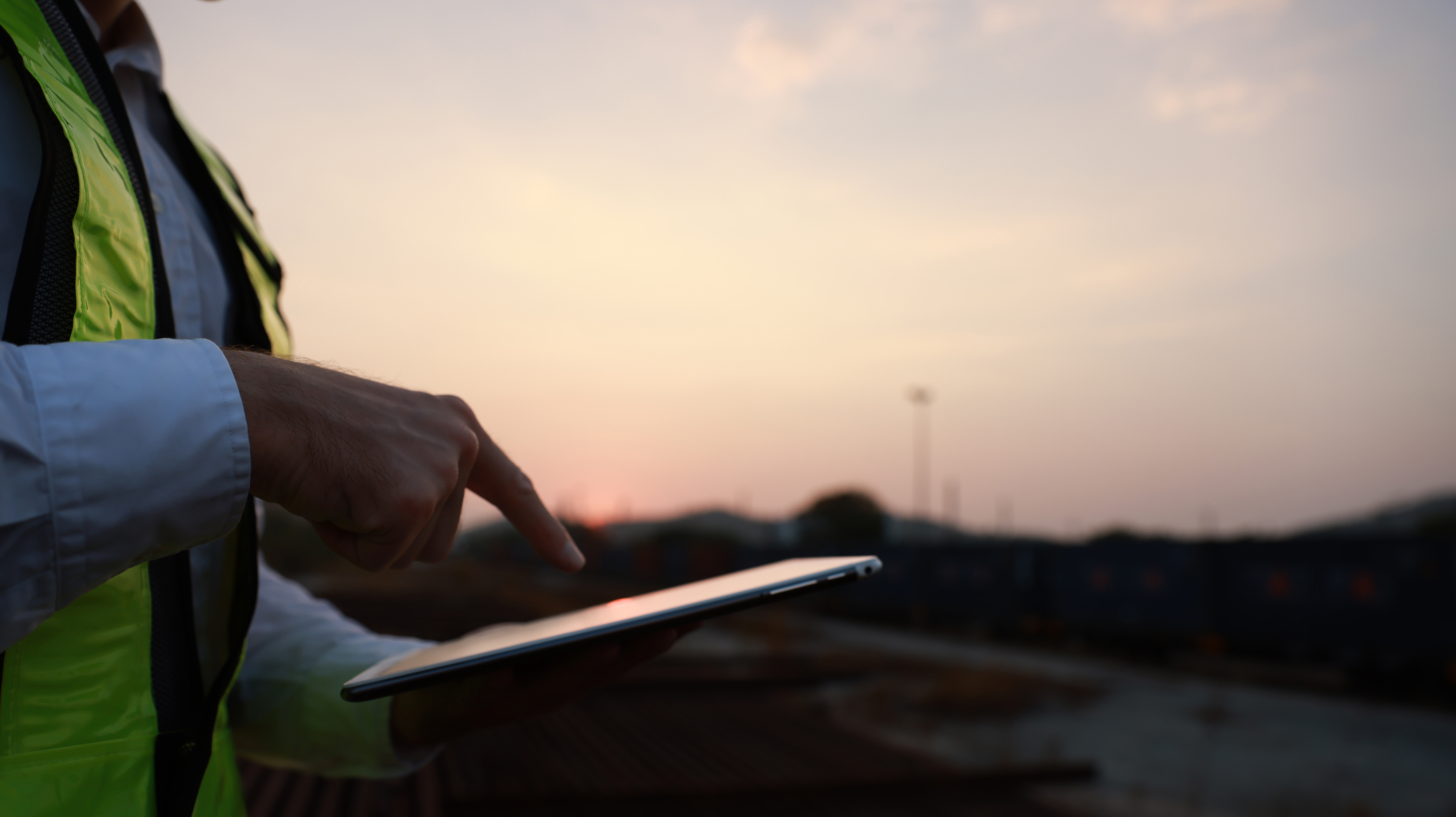 Key Advantages of Satellite Connectivity