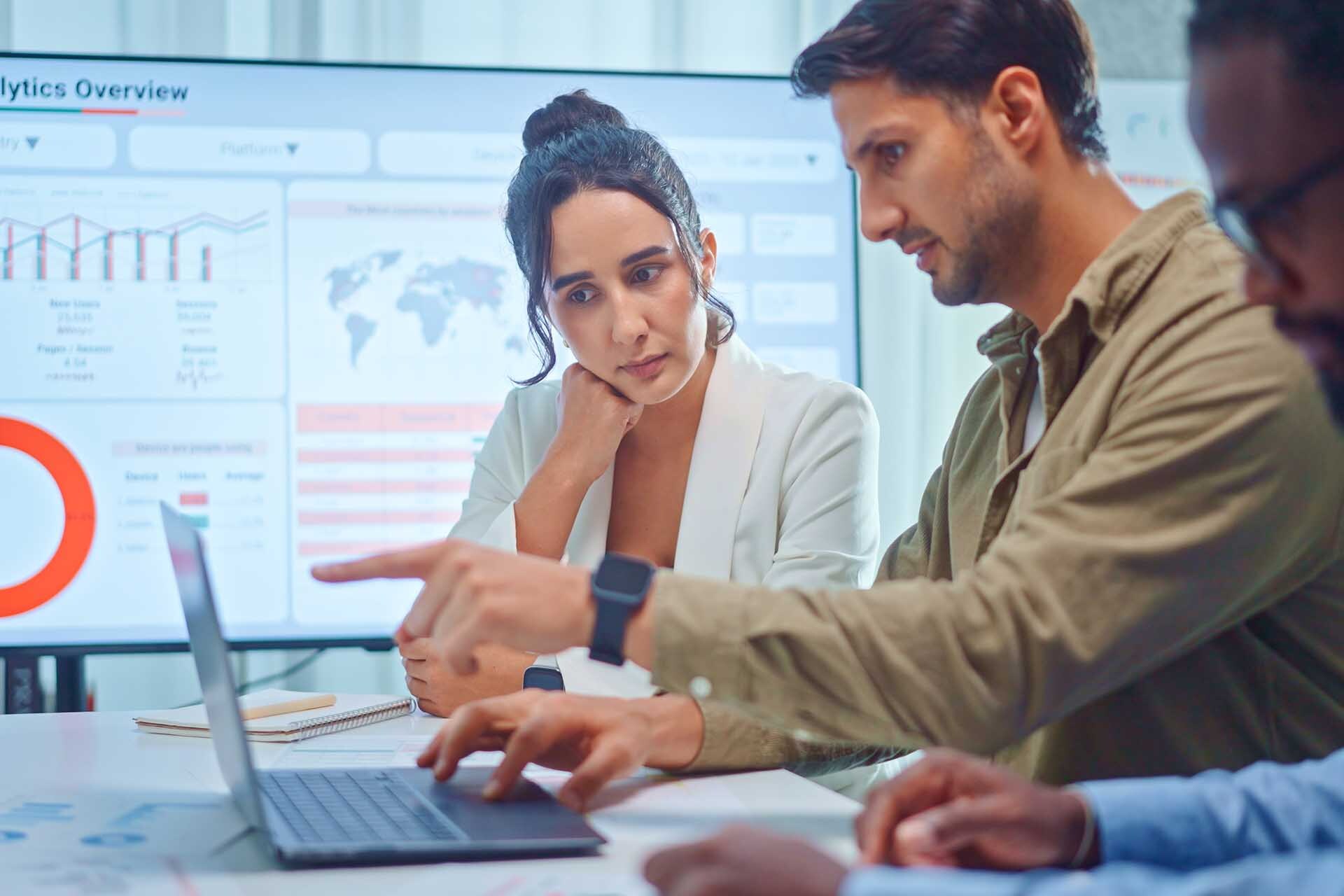 Hybrid OT/IT Decision Support Model