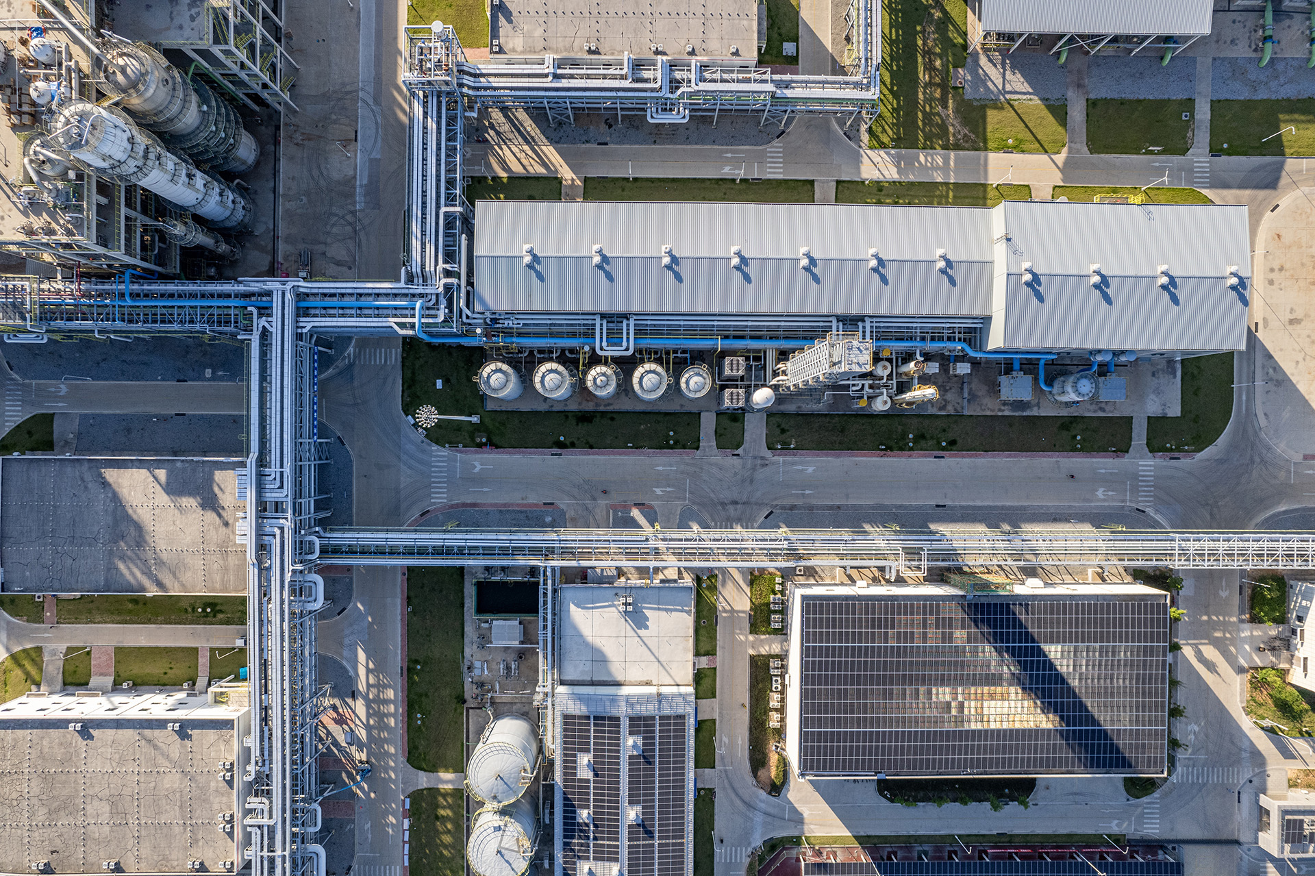 Manufacturing & Industrial