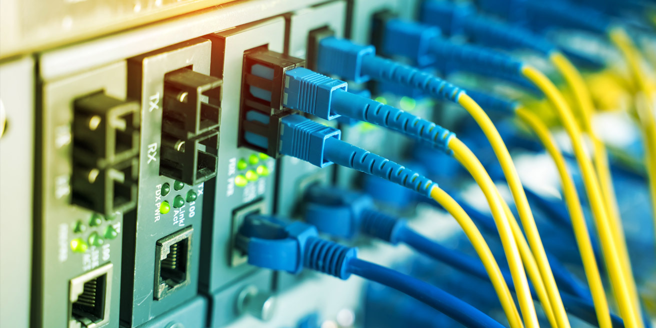 Ethernet Switch with Copper and Fiber Cabling